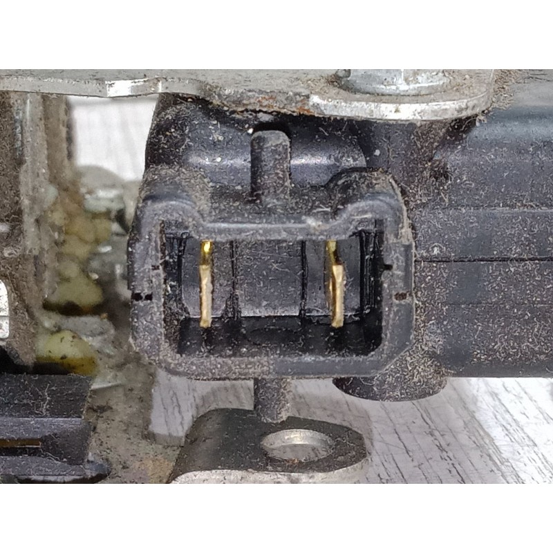 Recambio de cerradura puerta delantera derecha para dacia sandero 1.4 (bs0c, bs0a, bs0g, bs1f, bs0e) referencia OEM IAM 82007352