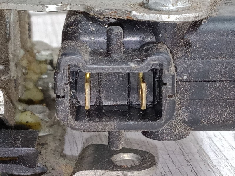 Recambio de cerradura puerta delantera derecha para dacia sandero 1.4 (bs0c, bs0a, bs0g, bs1f, bs0e) referencia OEM IAM 82007352