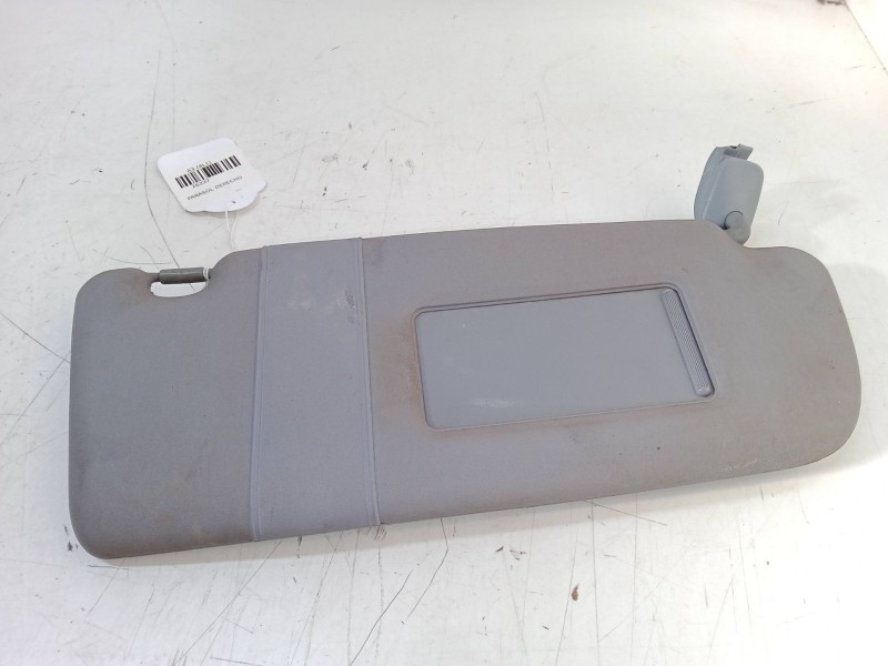 Recambio de parasol derecho para audi a3 (8l1) 1.9 tdi referencia OEM IAM    Recambio de parasol derecho para audi a3 (8l1) 1.9 tdi referencia OEM IAM