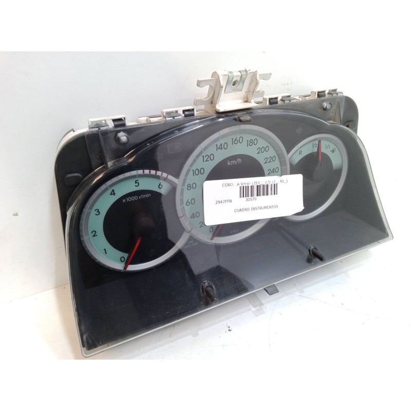 Recambio de cuadro instrumentos para toyota corolla verso (zer_, zze12_, r1_) 2.2 d-4d (aur10_) referencia OEM IAM   