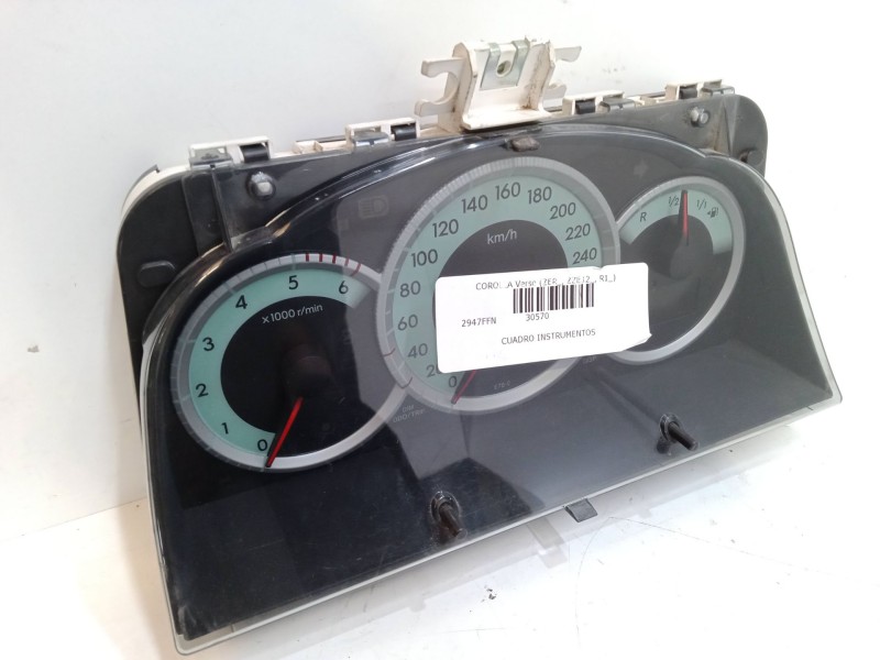 Recambio de cuadro instrumentos para toyota corolla verso (zer_, zze12_, r1_) 2.2 d-4d (aur10_) referencia OEM IAM   