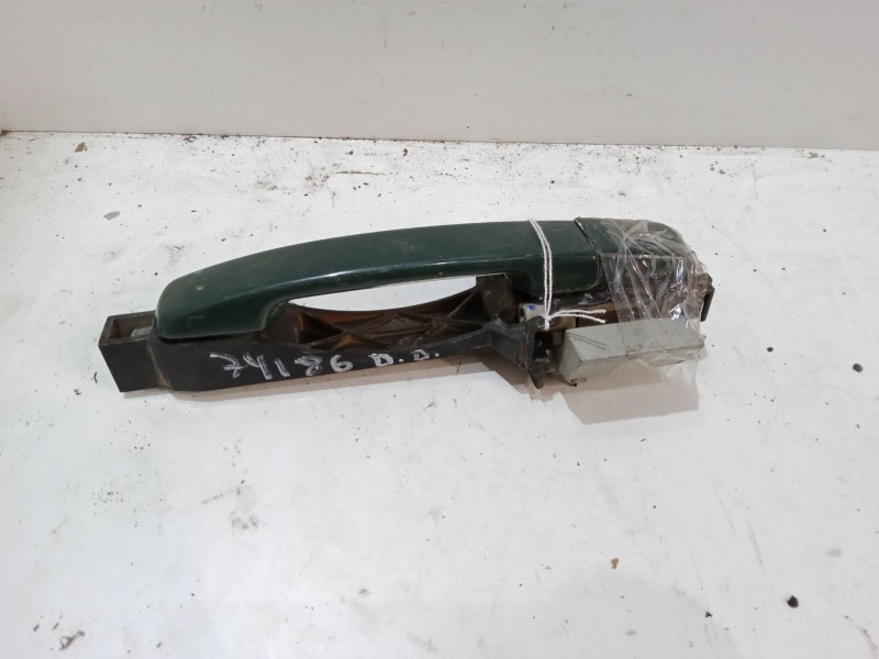 Recambio de maneta exterior puerta delantera derecha para nissan pathfinder iii (r51) 2.5 dci referencia OEM IAM    Recambio de maneta exterior puerta delantera derecha para nissan pathfinder iii (r51) 2.5 dci referencia OEM IAM