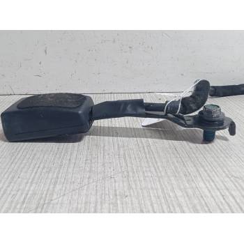 ANCLAJE CINTURON DELANTERO DERECHO 