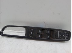 Recambio de mando elevalunas delantero izquierdo para renault clio iv (bh_) 1.5 dci 90 referencia OEM IAM   