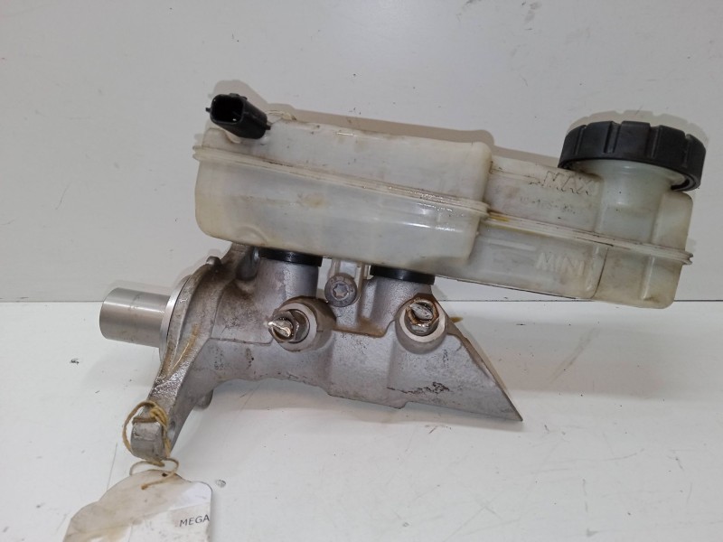 Recambio de bomba freno para renault megane iii hatchback (bz0/1_, b3_) 1.6 16v (bz0h) referencia OEM IAM   