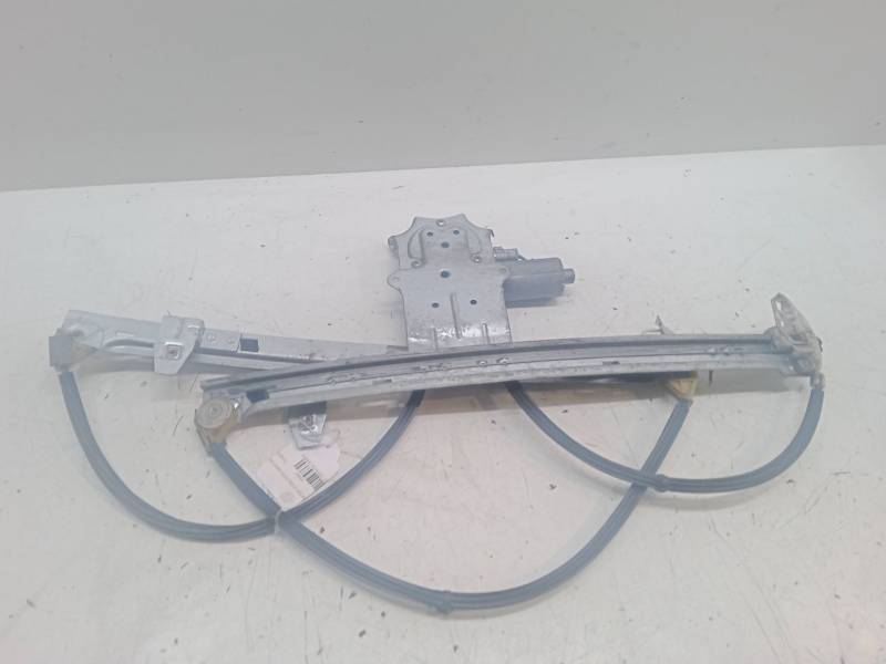 ELEVALUNAS ELECTRICO DELANTERO DERECHO 