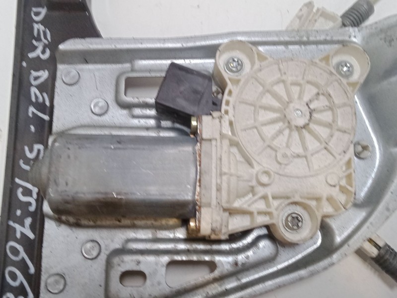 Recambio de elevalunas electrico delantero derecho para mercedes-benz clase c (w203) c 220 cdi (203.008) referencia OEM IAM   