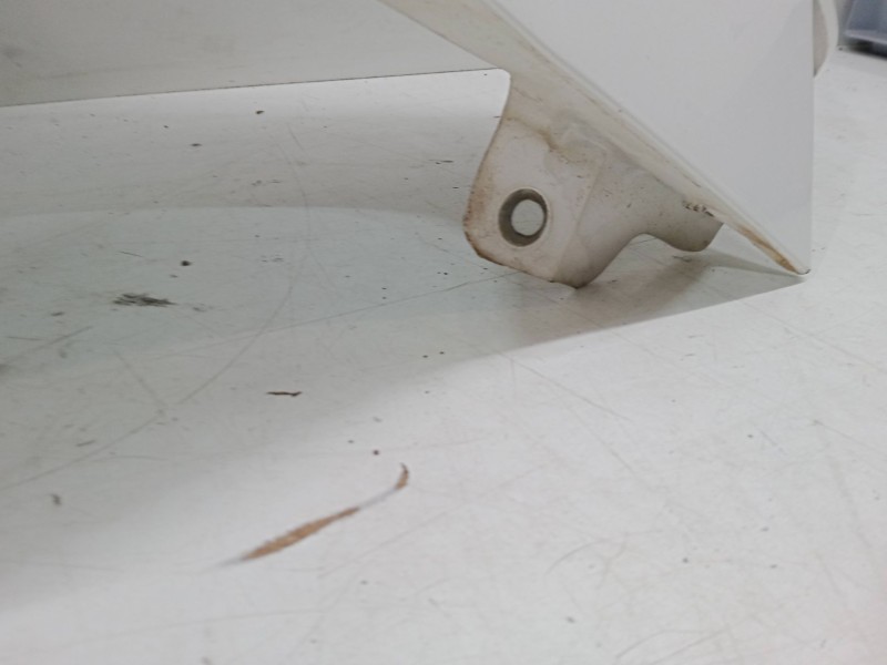 Recambio de aleta delantera derecha para chevrolet aveo / kalos hatchback (t200) 1.2 referencia OEM IAM   