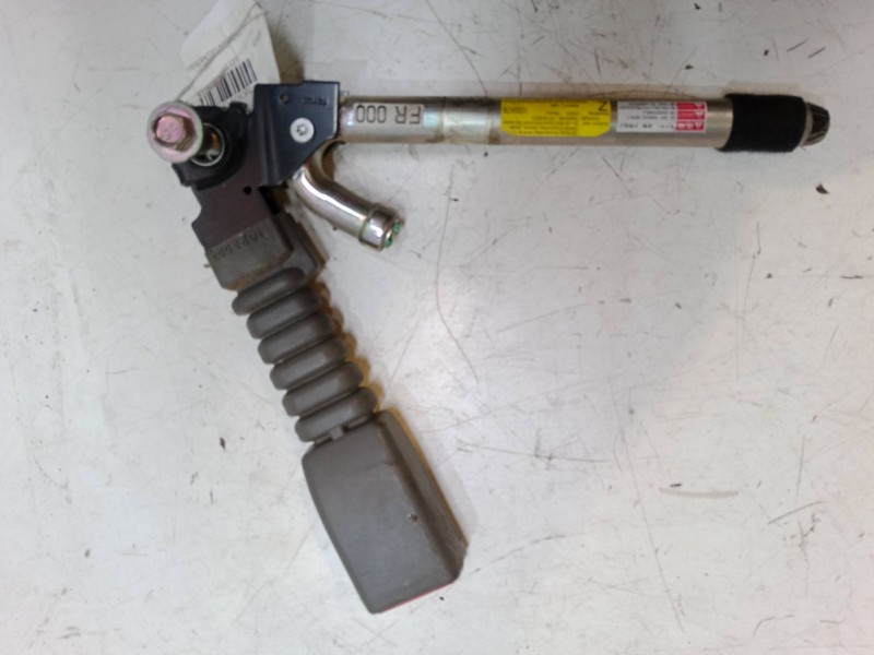 Recambio de anclaje cinturon delantero derecho para hyundai tucson (jm) 2.0 crdi referencia OEM IAM   