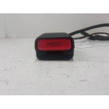 ANCLAJE CINTURON DELANTERO DERECHO 