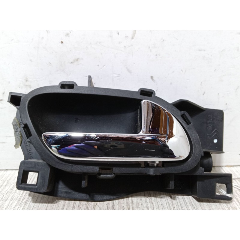 Recambio de maneta interior puerta delantera derecha para peugeot 407 (6d_) 2.0 hdi 135 (6drhrh, 6drhre, 6drhrg, 6drhrj) referen