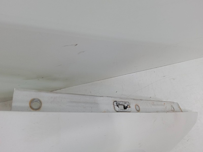 Recambio de aleta delantera derecha para chevrolet aveo / kalos hatchback (t200) 1.2 referencia OEM IAM   