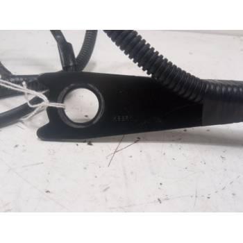 ANCLAJE CINTURON DELANTERO DERECHO 