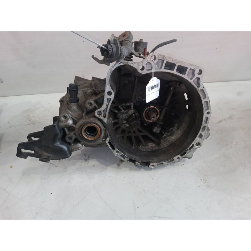 Recambio de caja de cambios manual 5 velocidades para kia cerato i hatchback (ld) 1.6 referencia OEM IAM J51873  