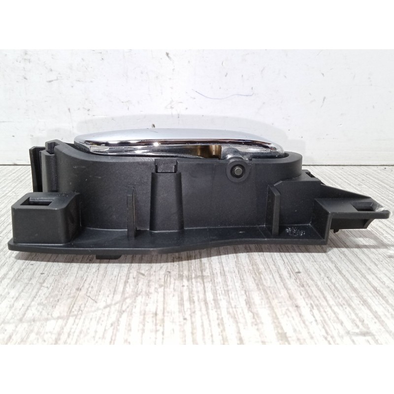 Recambio de maneta interior puerta delantera derecha para peugeot 407 (6d_) 2.0 hdi 135 (6drhrh, 6drhre, 6drhrg, 6drhrj) referen