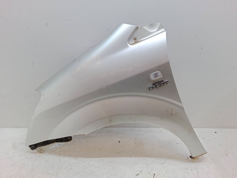 Recambio de aleta delantera izquierda para toyota corolla verso (zer_, zze12_, r1_) 2.2 d-4d (aur10_) referencia OEM IAM   