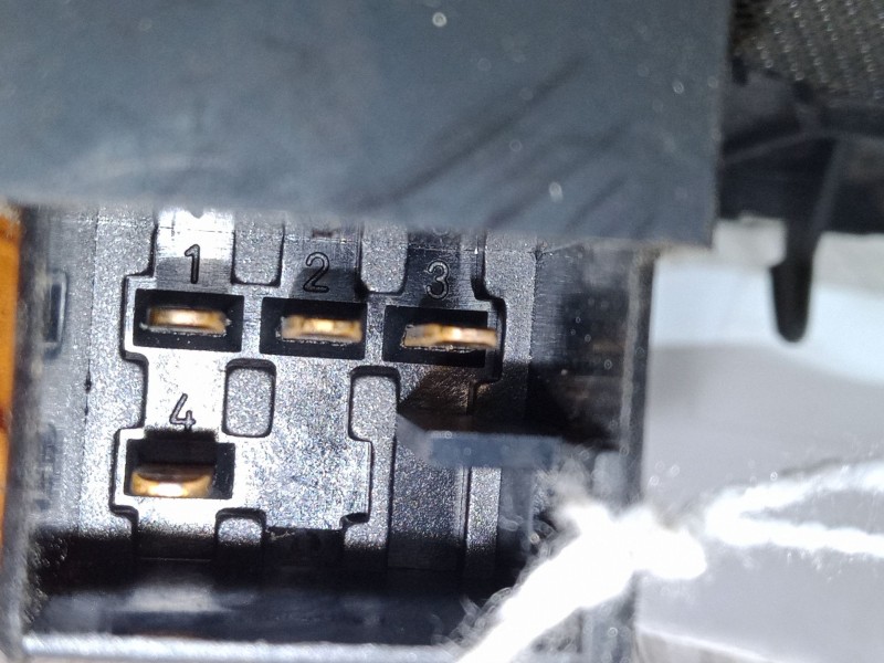 Recambio de mando elevalunas delantero derecho para skoda octavia i (1u2) 1.8 t referencia OEM IAM   