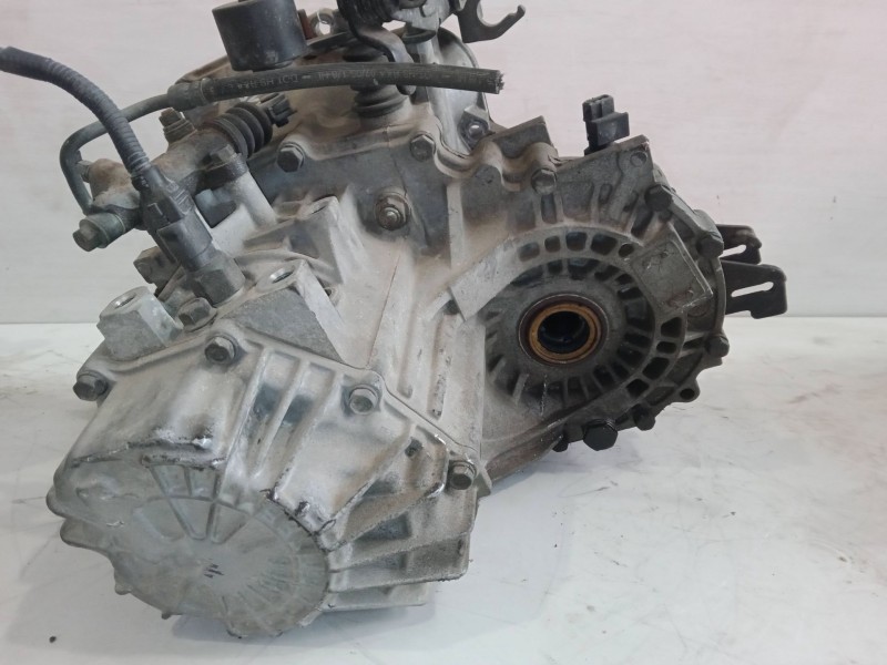 Recambio de caja de cambios manual 5 velocidades para kia cerato i hatchback (ld) 1.6 referencia OEM IAM J51873  