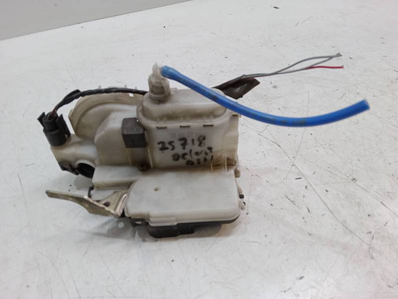 CERRADURA PUERTA DELANTERA DERECHA 