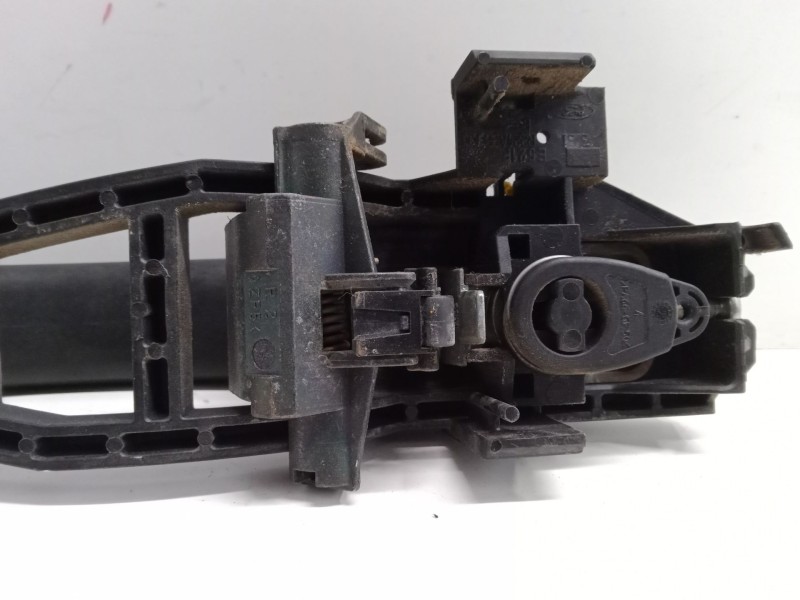 Recambio de maneta exterior puerta delantera izquierda para ford focus ii (da_, hcp, dp) 1.6 referencia OEM IAM   