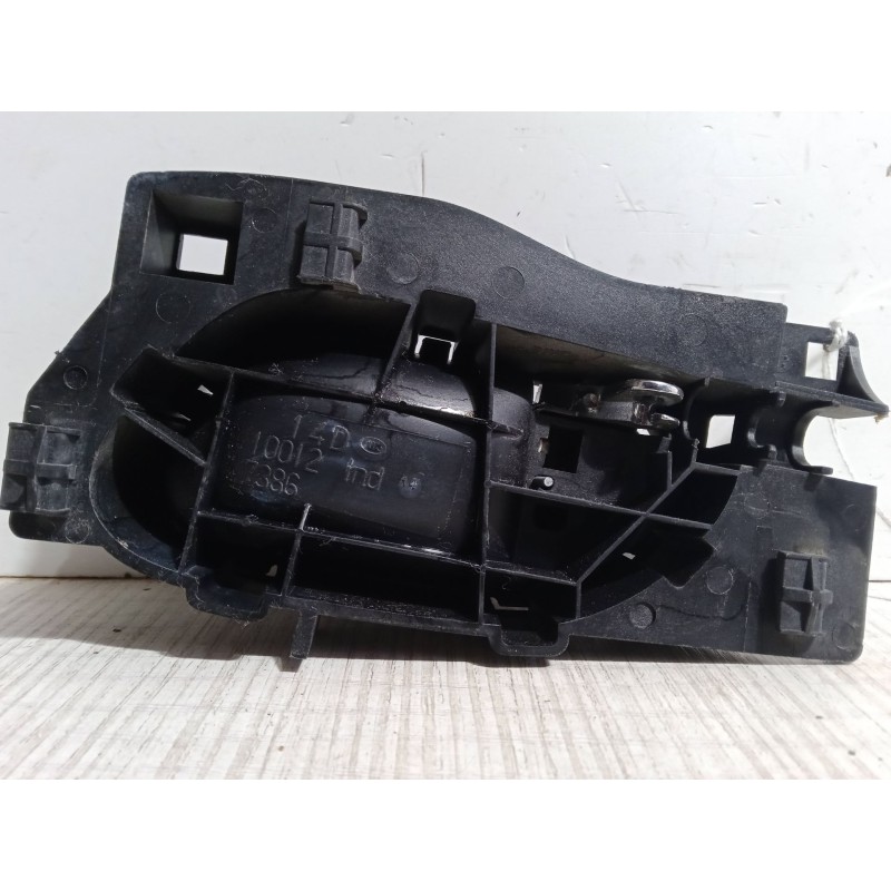 Recambio de maneta interior puerta trasera derecha para peugeot 407 (6d_) 2.0 hdi 135 (6drhrh, 6drhre, 6drhrg, 6drhrj) referenci