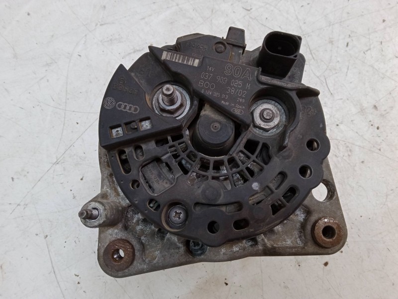 Recambio de alternador para seat ibiza iii (6l1) 1.4 16v referencia OEM IAM 037903025M  0124325013