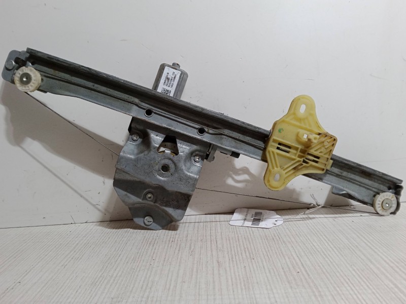 Recambio de elevalunas electrico delantero izquierdo para renault clio iv (bh_) 1.5 dci 90 referencia OEM IAM   