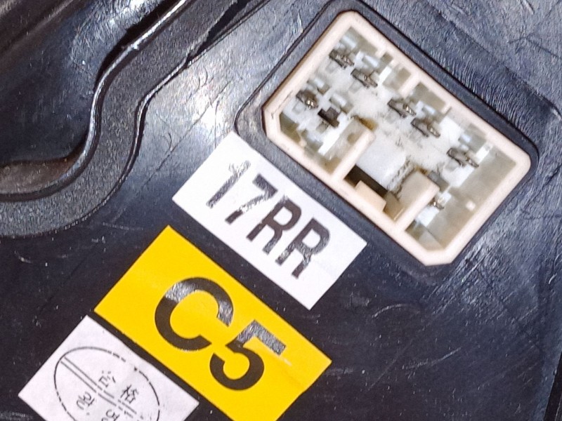 Recambio de retrovisor electrico derecho para kia sorento i (jc) 2.4 referencia OEM IAM   