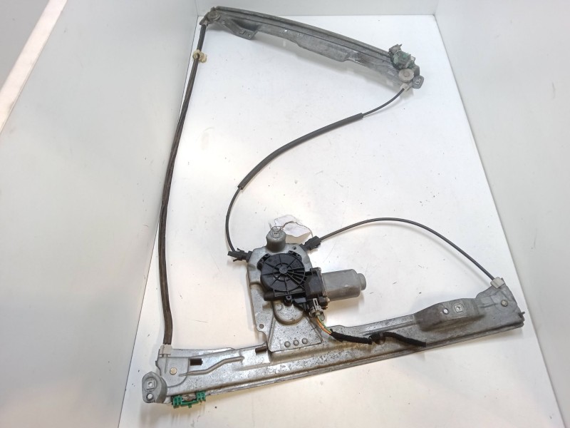 Recambio de elevalunas electrico delantero derecho para renault clio iii (br0/1, cr0/1) 1.5 dci (br17, cr17) referencia OEM IAM 