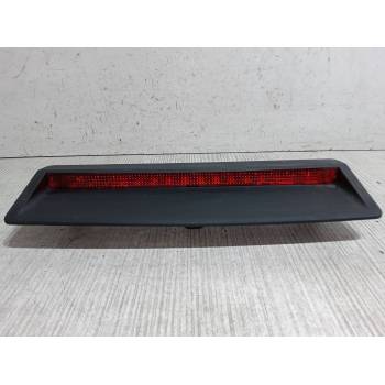 LUZ CENTRAL DE FRENO 927002c000 