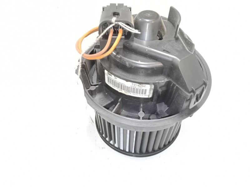 Recambio de motor calefaccion para citroën c1 ii (pa_, ps_) 1.2 vti 82 referencia OEM IAM T918262  