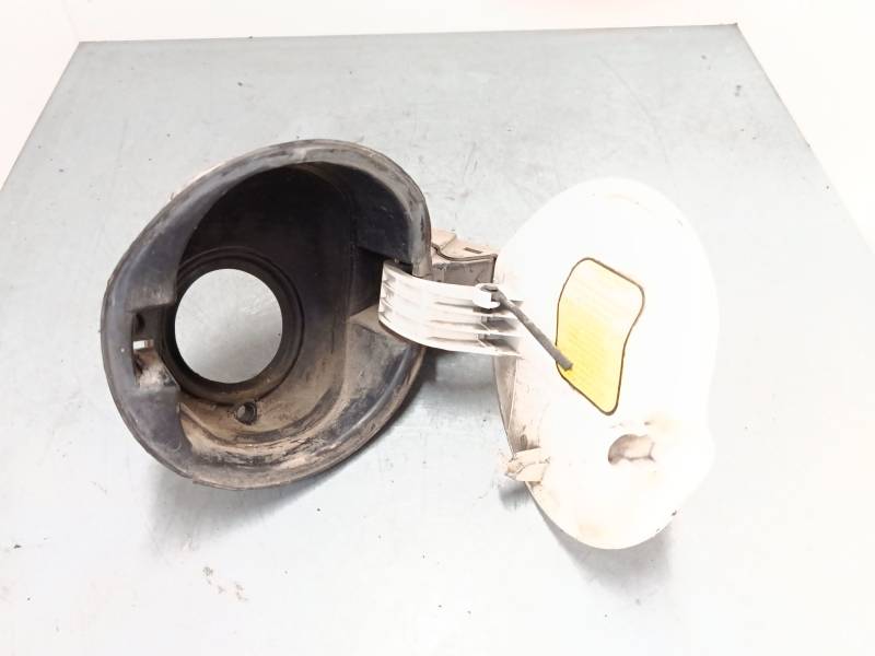 TAPA EXTERIOR COMBUSTIBLE 
