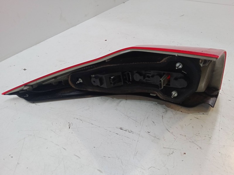 Recambio de piloto trasero izquierdo para renault megane ii station wagon (km0/1_) 1.5 dci (km16, km1e) referencia OEM IAM   