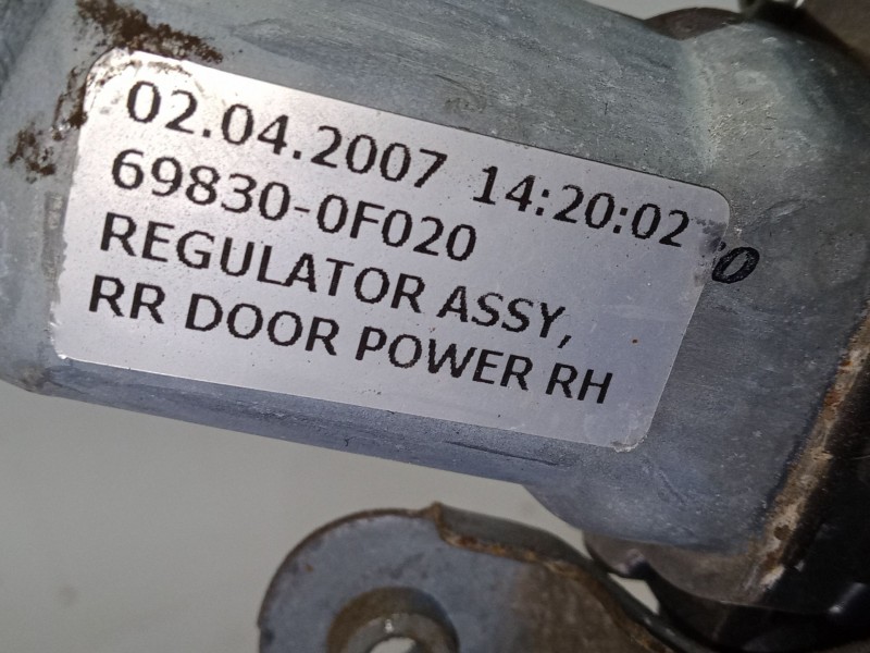 Recambio de elevalunas electrico trasero derecho para toyota corolla verso (zer_, zze12_, r1_) 1.8 (znr11_) referencia OEM IAM  