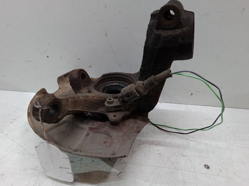 Recambio de mangueta delantera derecha para skoda octavia i (1u2) 1.8 t referencia OEM IAM   