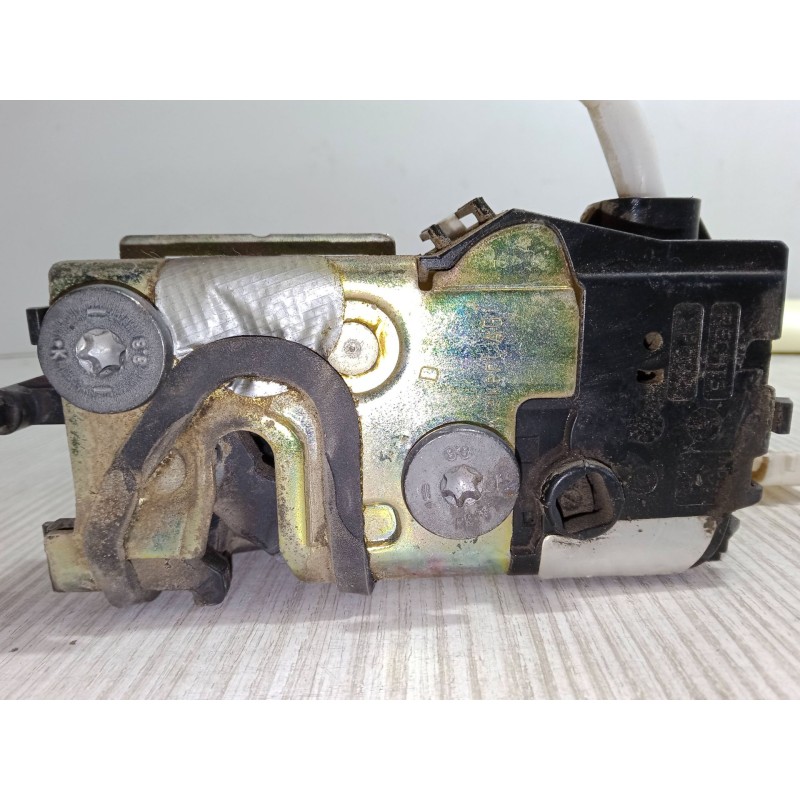 Recambio de cerradura puerta delantera derecha para peugeot 407 (6d_) 2.0 hdi 135 (6drhrh, 6drhre, 6drhrg, 6drhrj) referencia OE