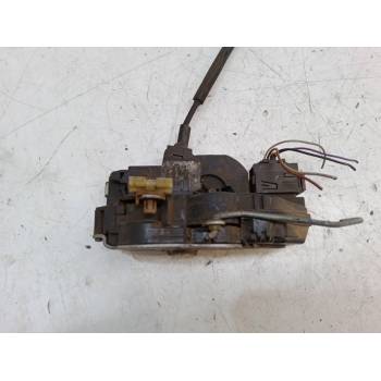 CERRADURA PUERTA DELANTERA IZQUIERDA 