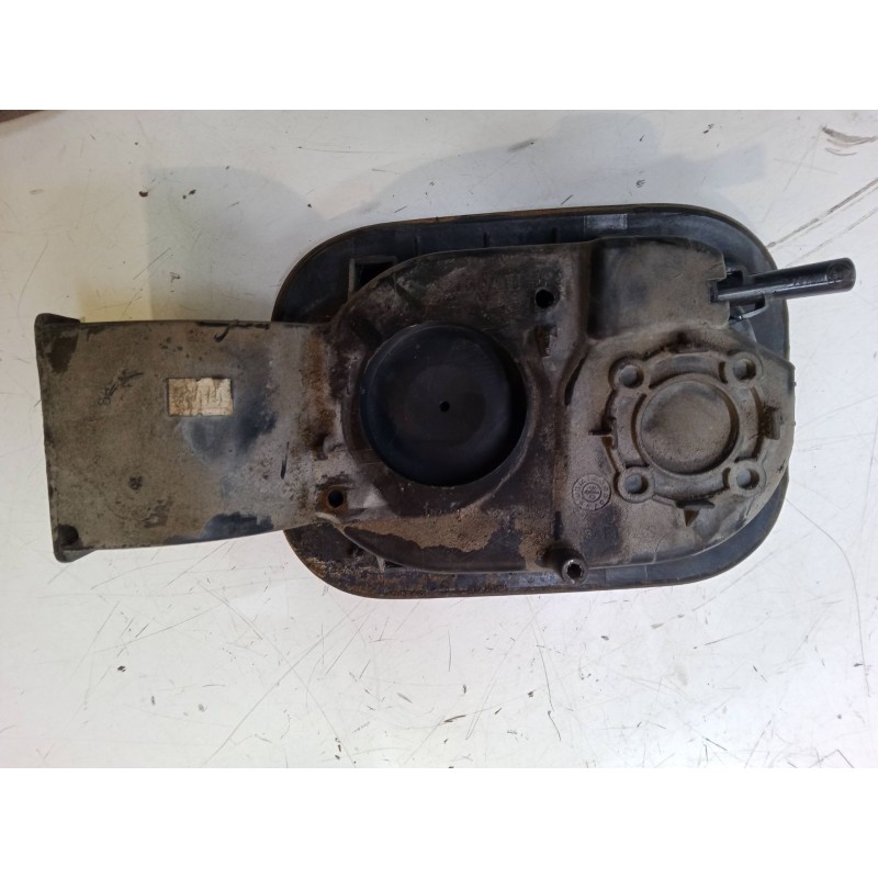 Recambio de tapa exterior combustible para renault megane ii station wagon (km0/1_) 1.5 dci (km16, km1e) referencia OEM IAM   