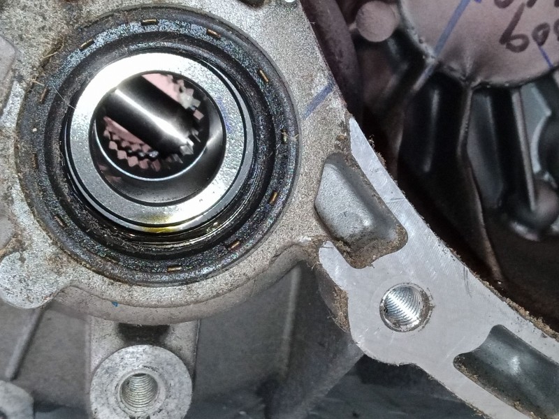 Recambio de caja de cambios manual 5 velocidades para ford ka+ iii (uk, fk) 1.2 ti-vct referencia OEM IAM DG1BR-7002-BSA  