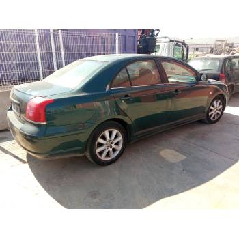 TOYOTA AVENSIS SEDÁN (_T25_)