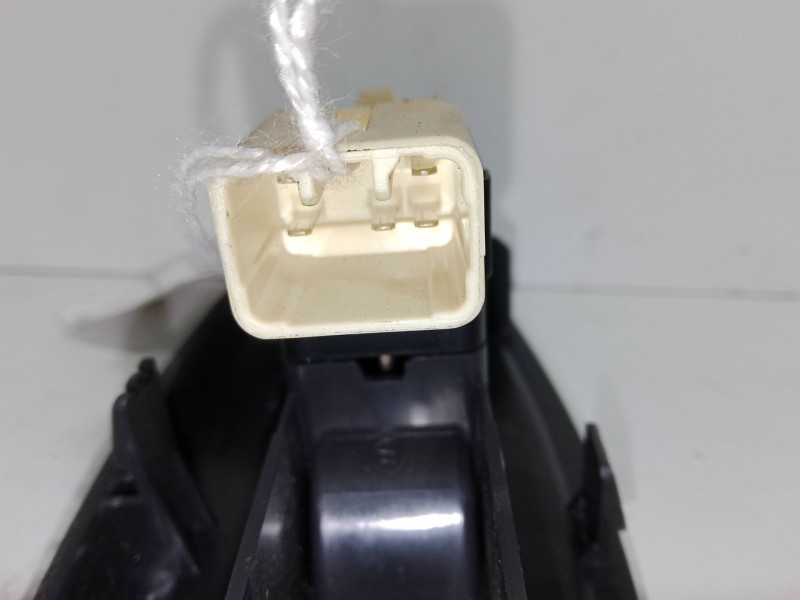 Recambio de mando elevalunas delantero derecho para chevrolet aveo / kalos hatchback (t200) 1.2 referencia OEM IAM   