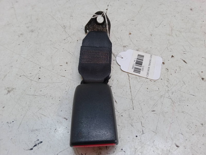 Recambio de anclaje cinturon trasero central para toyota yaris (_p9_) 1.33 vvt-i (nsp90_) referencia OEM IAM   