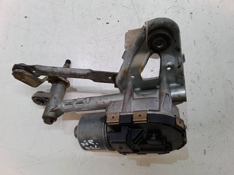 Recambio de motor limpiaparabrisas delantero derecho para peugeot 5008 (0u_, 0e_) 1.6 hdi referencia OEM IAM   