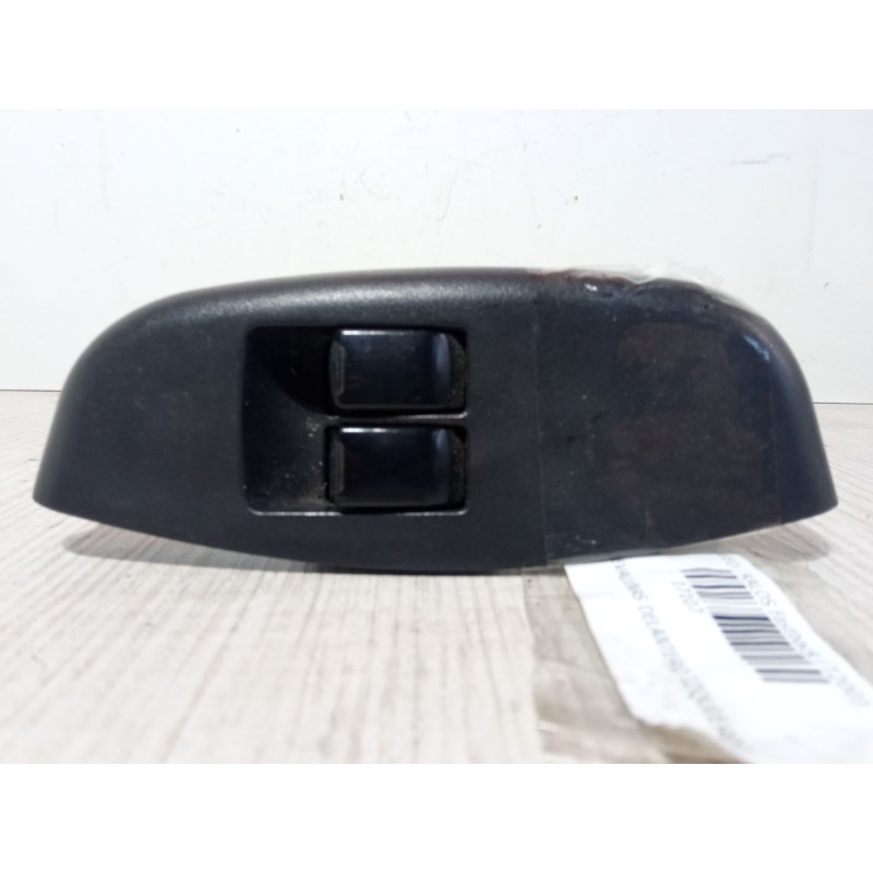 Recambio de mando elevalunas delantero izquierdo para chevrolet aveo / kalos hatchback (t200) 1.2 referencia OEM IAM 621W04750  