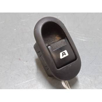 MANDO ELEVALUNAS DELANTERO DERECHO 96401469XT 