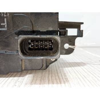 CERRADURA PUERTA DELANTERA DERECHA 