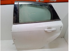 Recambio de puerta trasera izquierda para ford focus iii 1.6 ti referencia OEM IAM