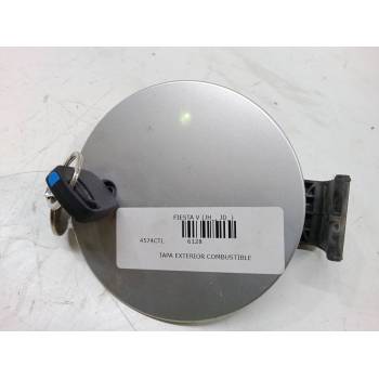 TAPA EXTERIOR COMBUSTIBLE 