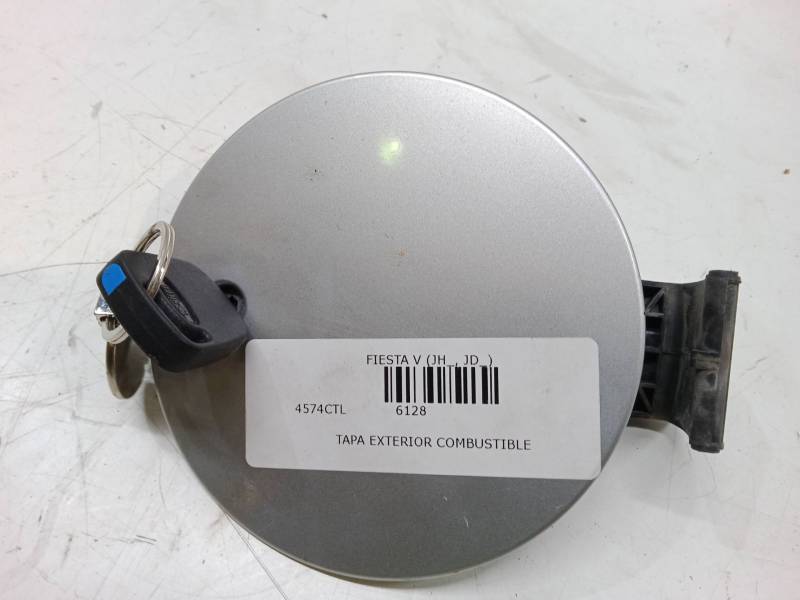 TAPA EXTERIOR COMBUSTIBLE 