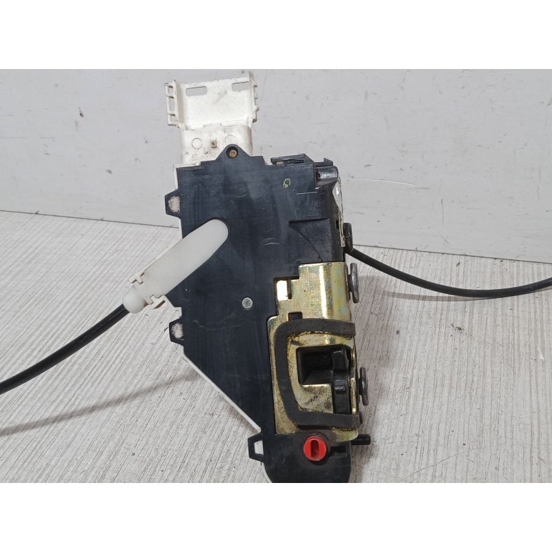 Recambio de cerradura puerta trasera izquierda para peugeot 407 (6d_) 2.0 hdi 135 (6drhrh, 6drhre, 6drhrg, 6drhrj) referencia OE